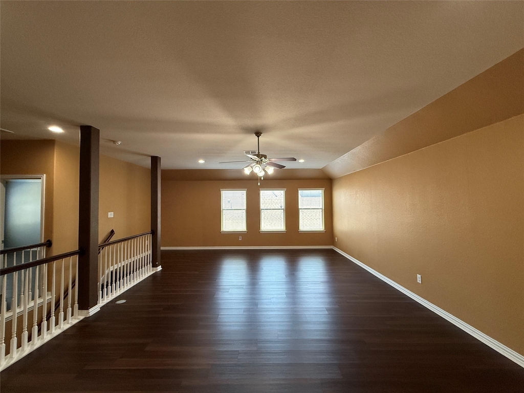 1032 Dyer Crossing Way - Photo 18