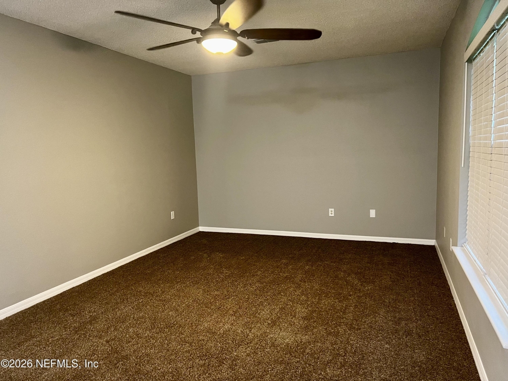 10260 Woodley Creek Road W - Photo 15