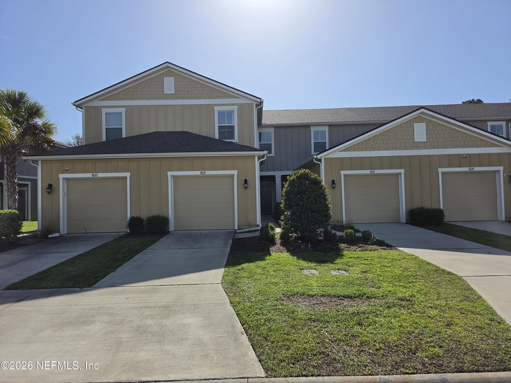 7625 Legacy Trail - Photo 0