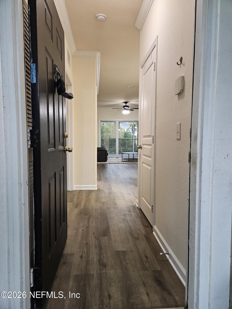 8290 Gate Parkway - Photo 4