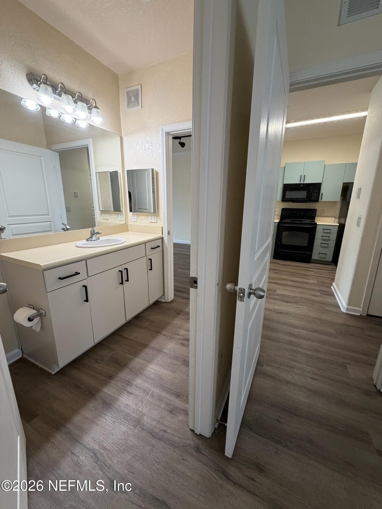 8290 Gate Parkway - Photo 16