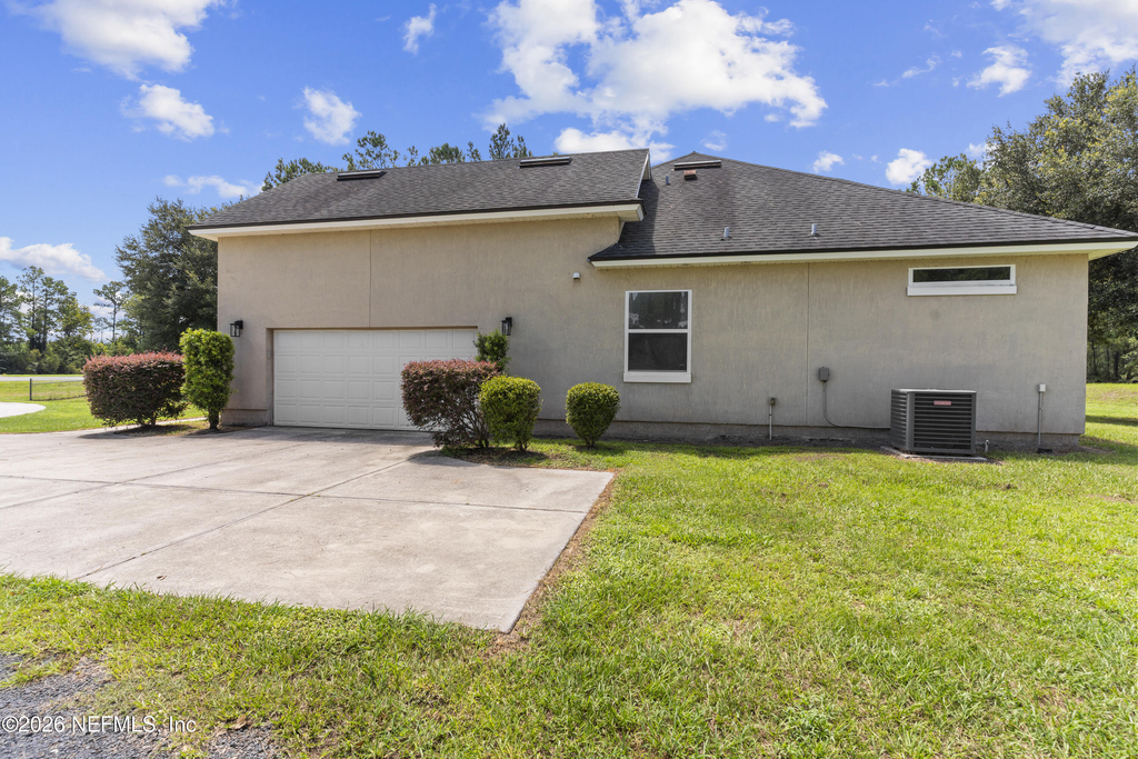 12310 Us Highway 301 - Photo 2