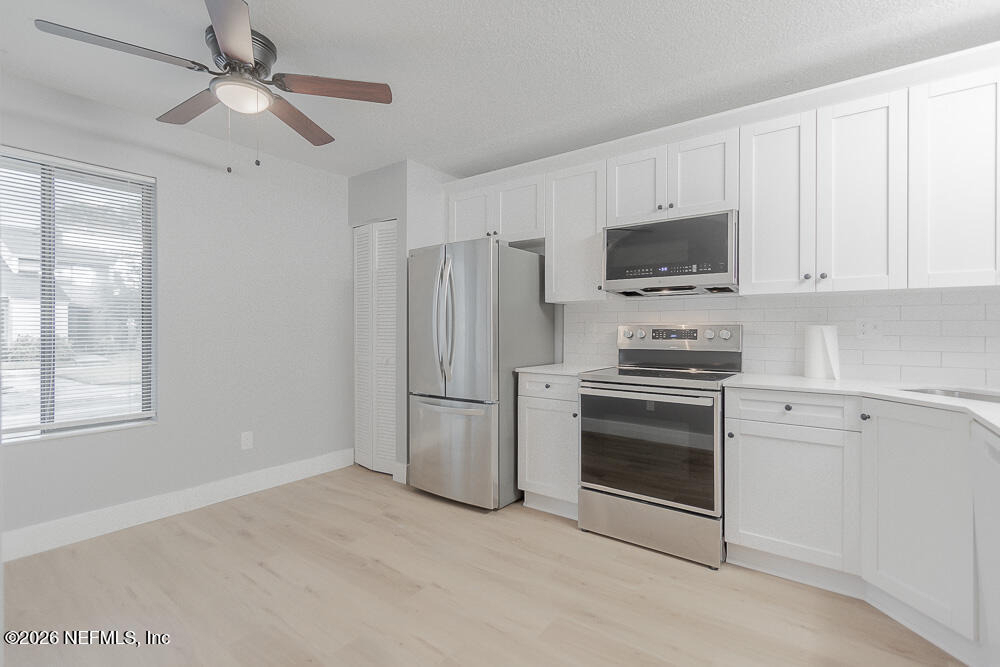 2131 Sea Hawk Drive - Photo 4