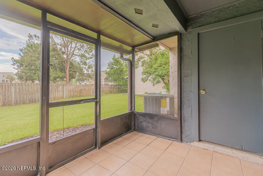 2131 Sea Hawk Drive - Photo 21