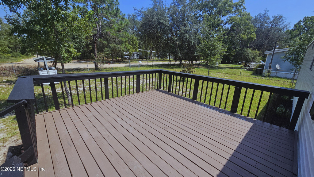 231 Lakeview Court - Photo 9