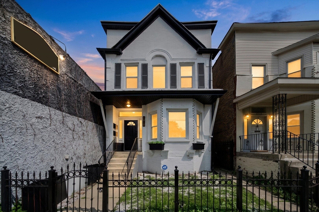 1915 Asbury Avenue - Photo 17