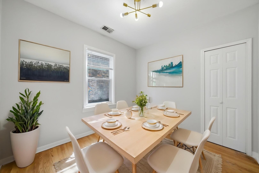 1915 Asbury Avenue - Photo 8