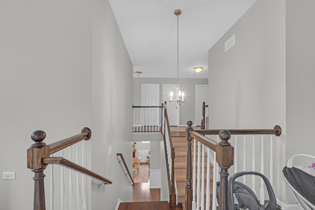 16w674 Hawthorne Court - Photo 12