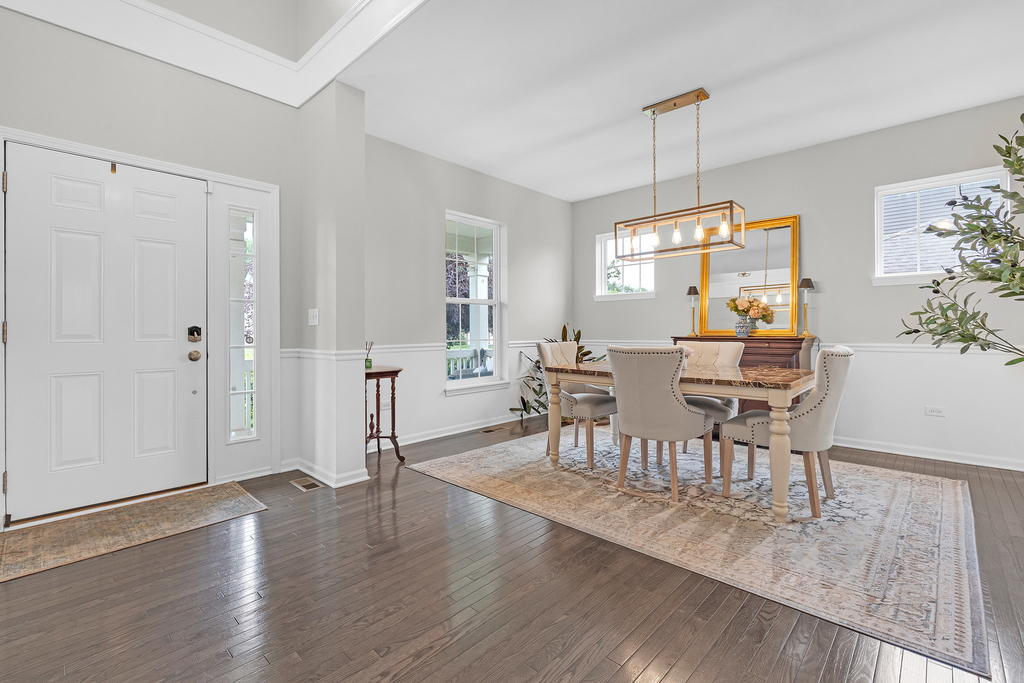 16w674 Hawthorne Court - Photo 2