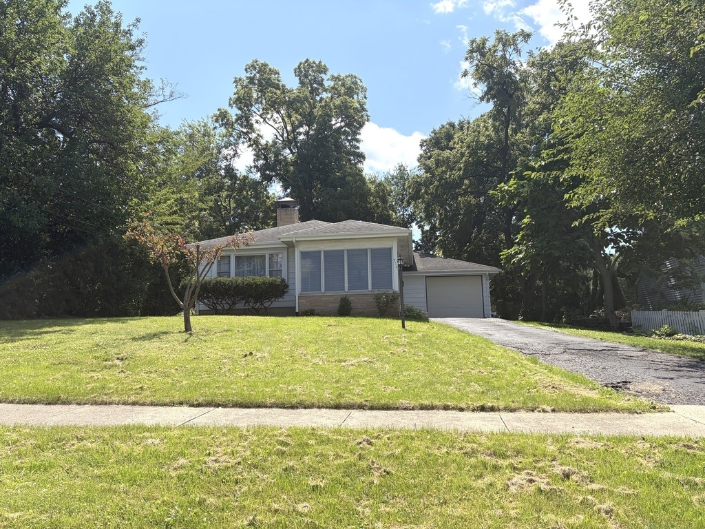 714 Michigan Street - Photo 1
