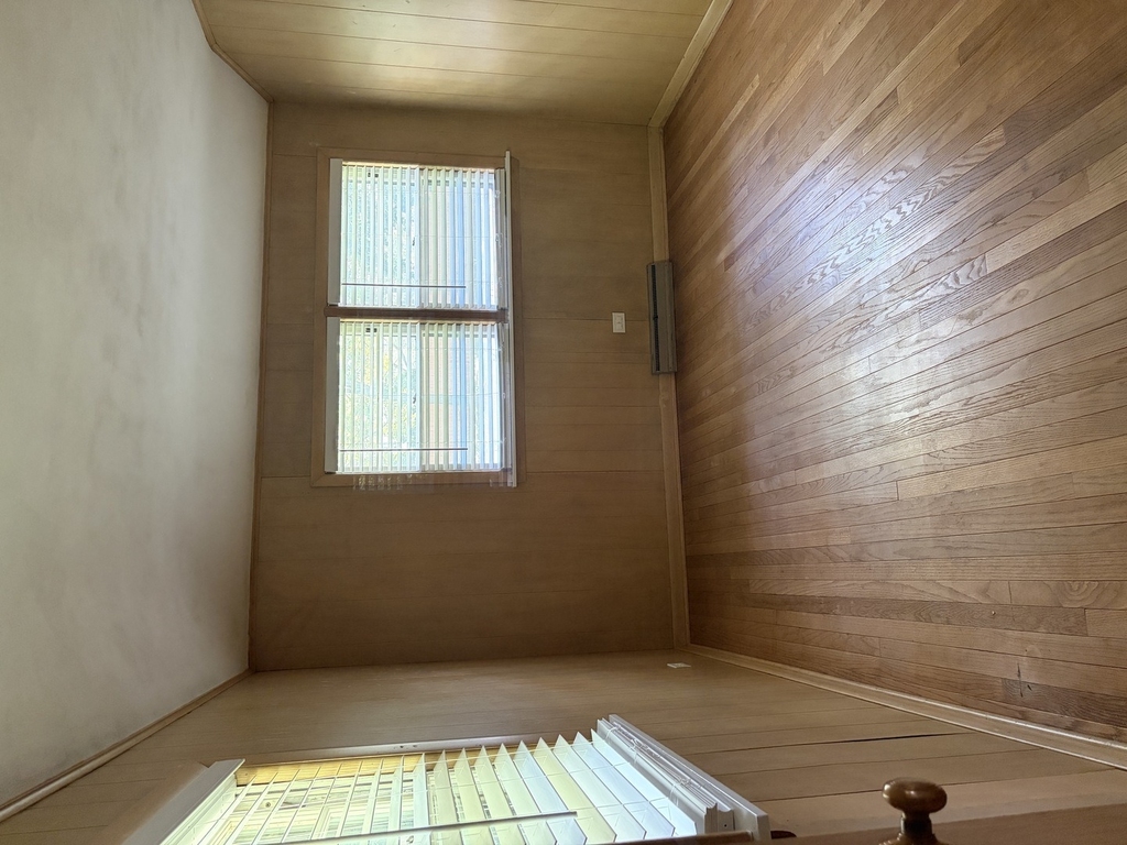 714 Michigan Street - Photo 8