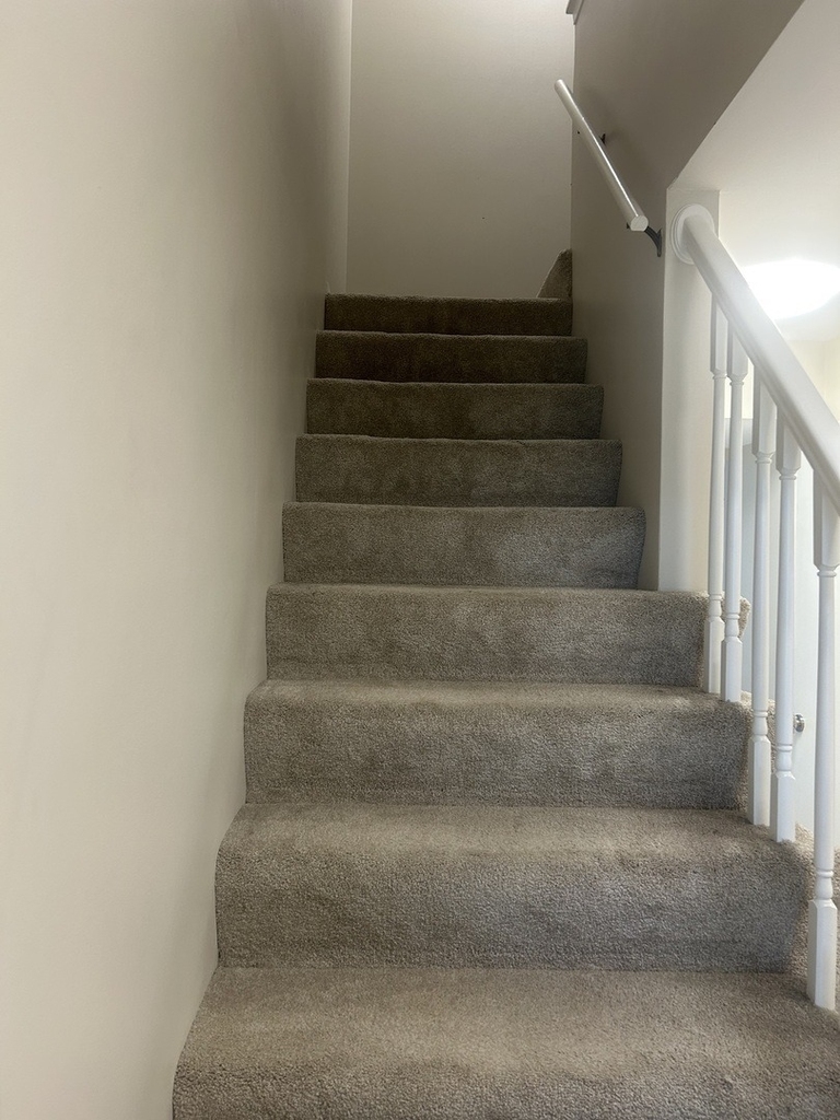 2464 Devonshire Court - Photo 6