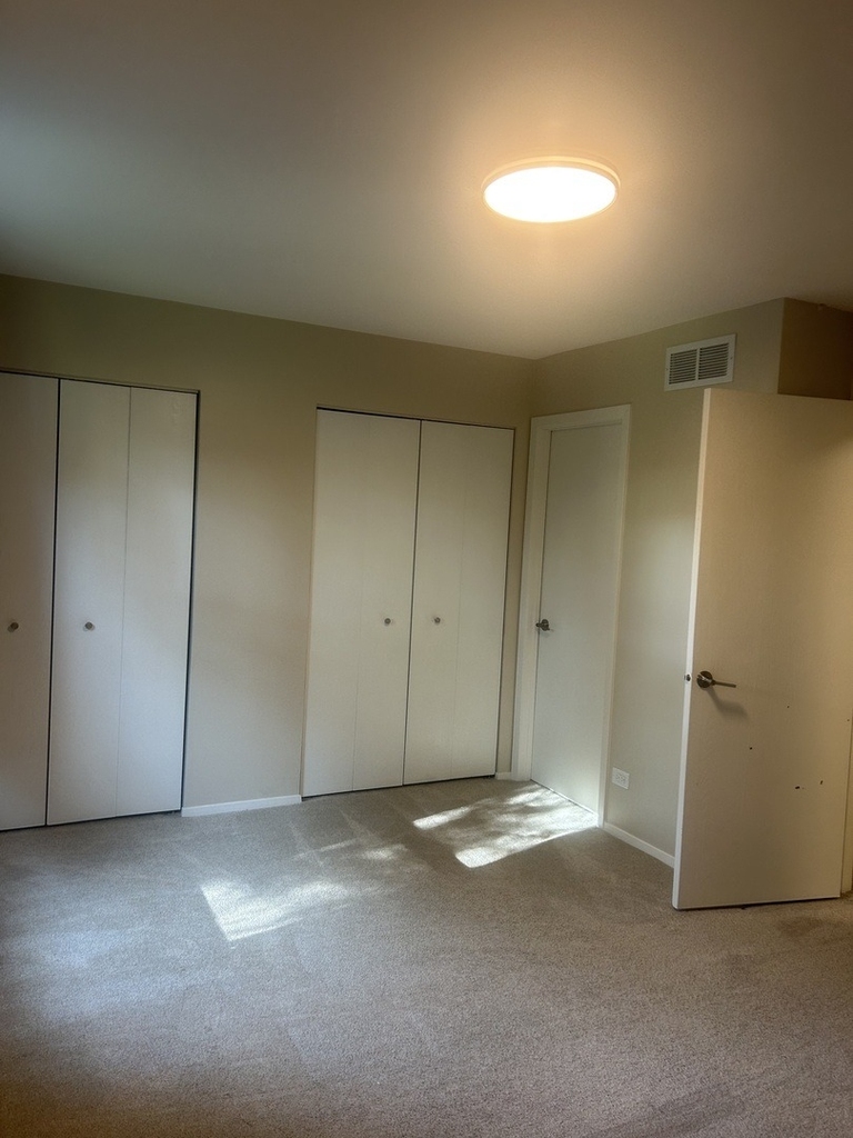 2464 Devonshire Court - Photo 13