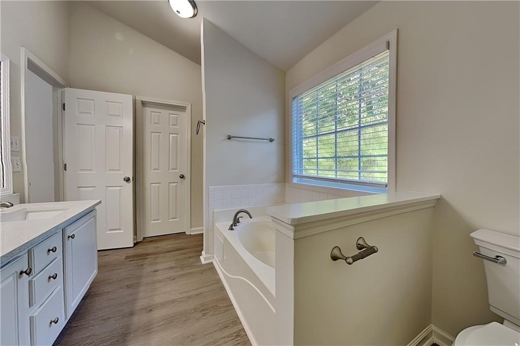 863 Langley View Court - Photo 9
