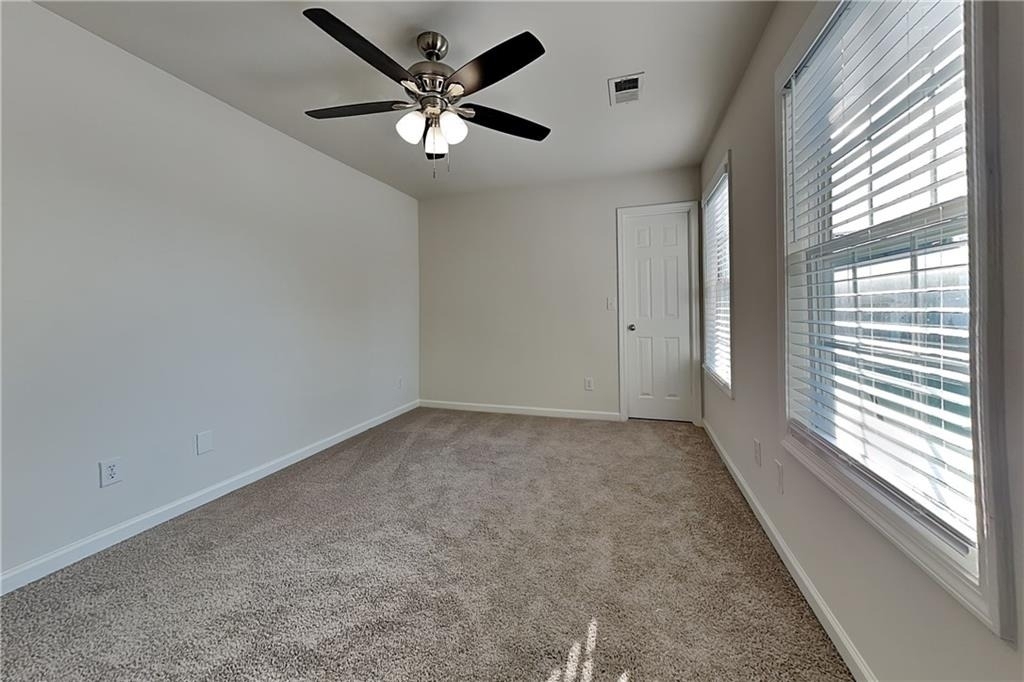 863 Langley View Court - Photo 11