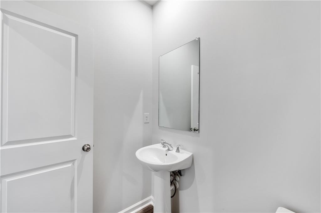 909 Colton Drive - Photo 2