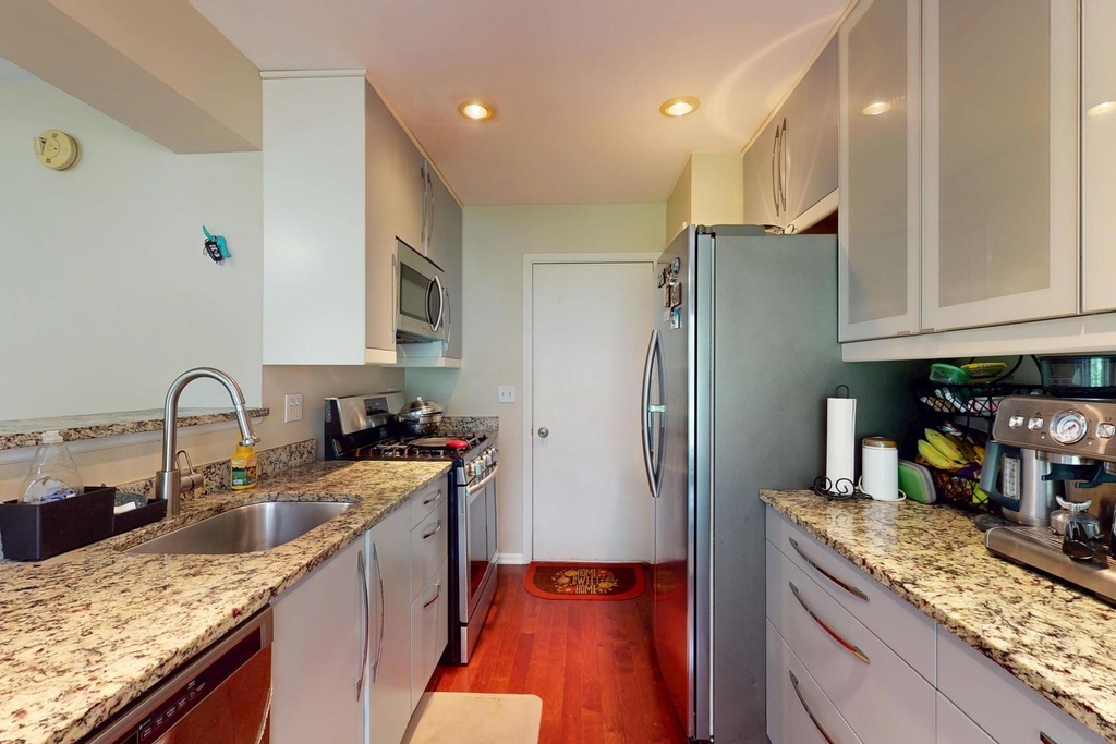 2890 Ashling Court - Photo 6