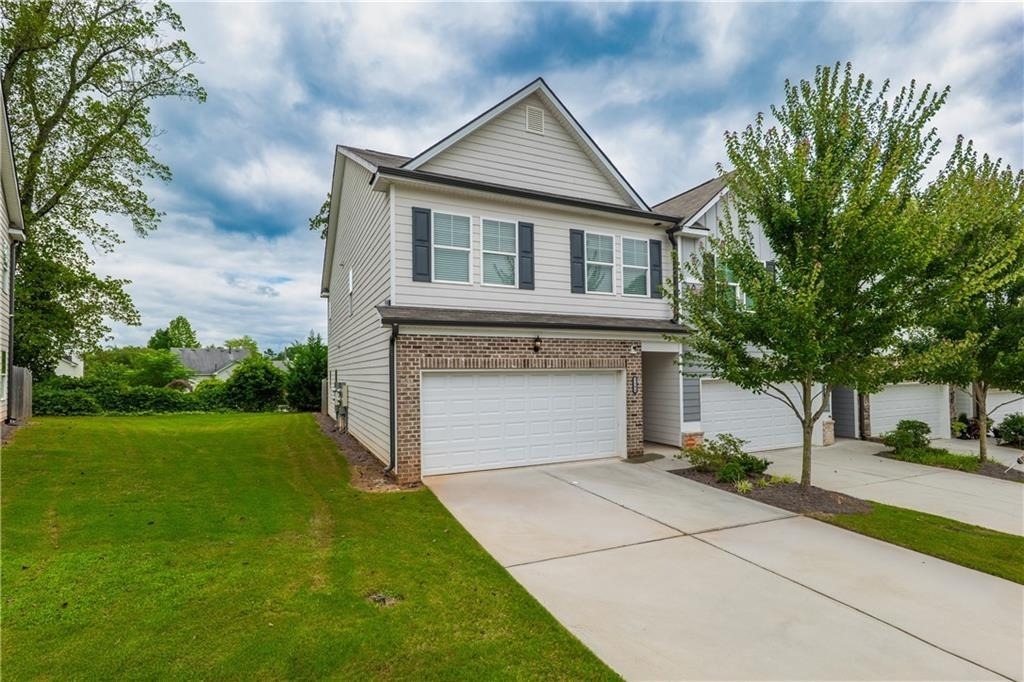 2205 Apollo Place - Photo 2