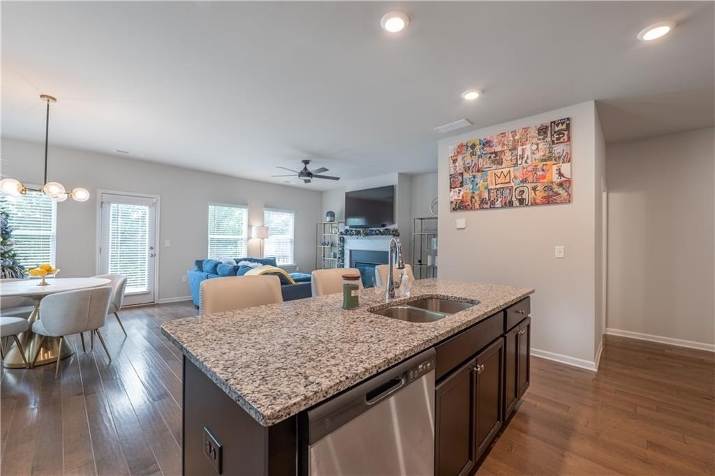 2205 Apollo Place - Photo 8