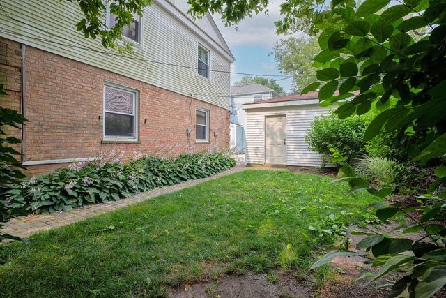 917 Hamlin Street - Photo 13
