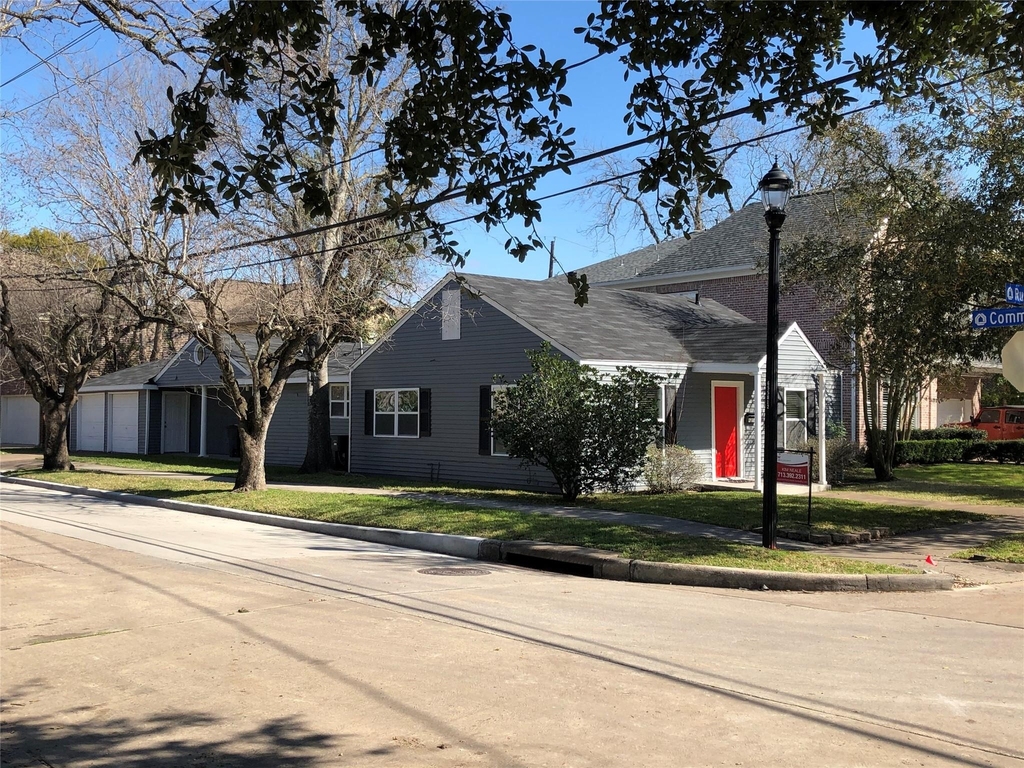 4236 Ruskin Street - Photo 1