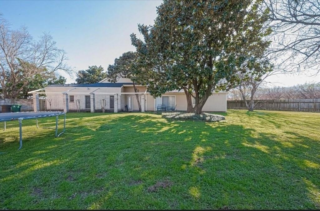 8706 Belle Glen Drive - Photo 7