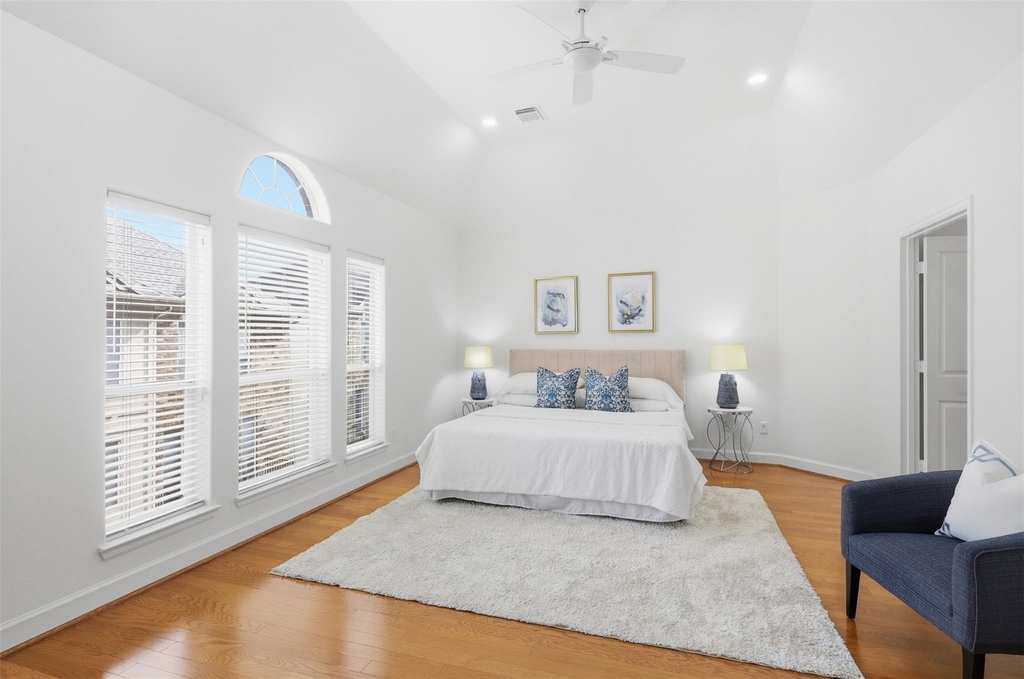 1110 Birdsall Street - Photo 16