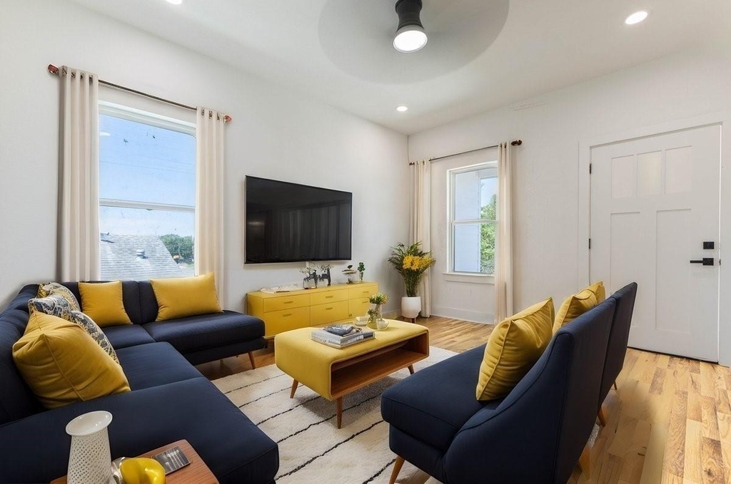408 Armstrong Street - Photo 4