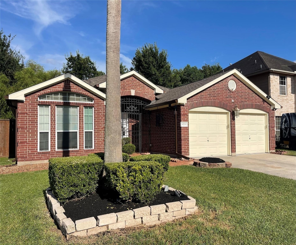 9715 Raul Hector Drive - Photo 1