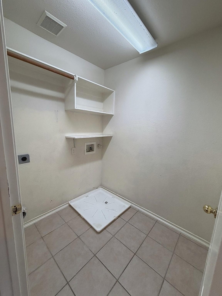 16619 Newglen Lane - Photo 13