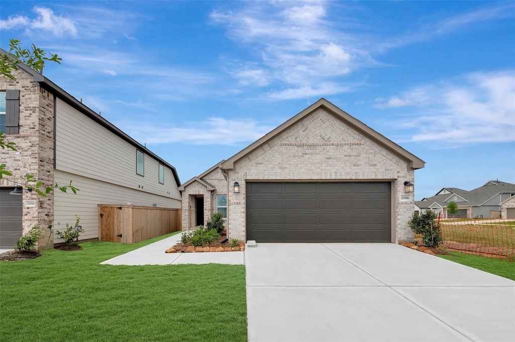 32506 Lantana Fields Road - Photo 0