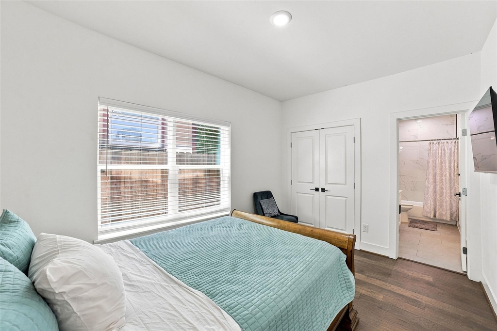 2618 Mcllhenny Street - Photo 5