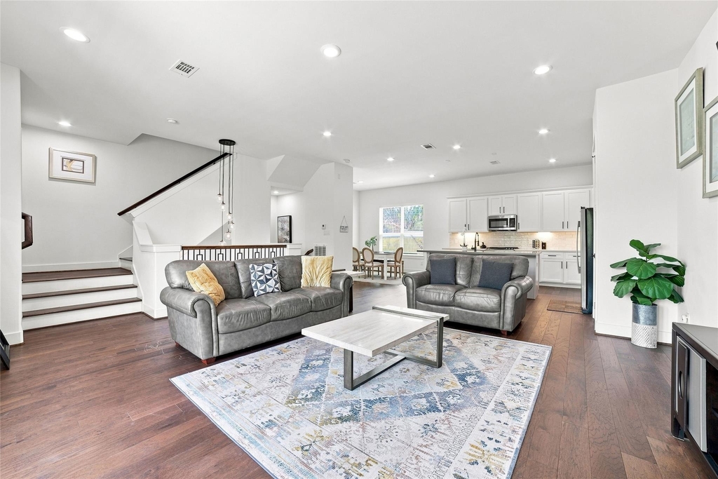2618 Mcllhenny Street - Photo 9