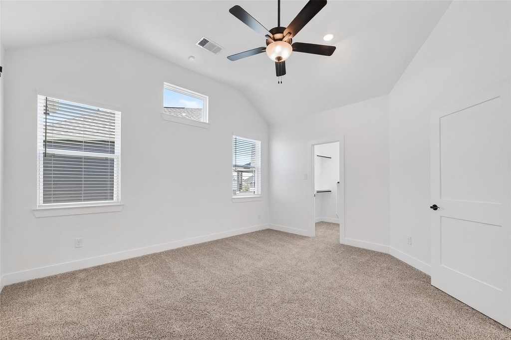 24011 Breezy Bank Trail - Photo 22