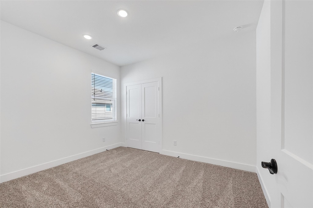 24011 Breezy Bank Trail - Photo 27