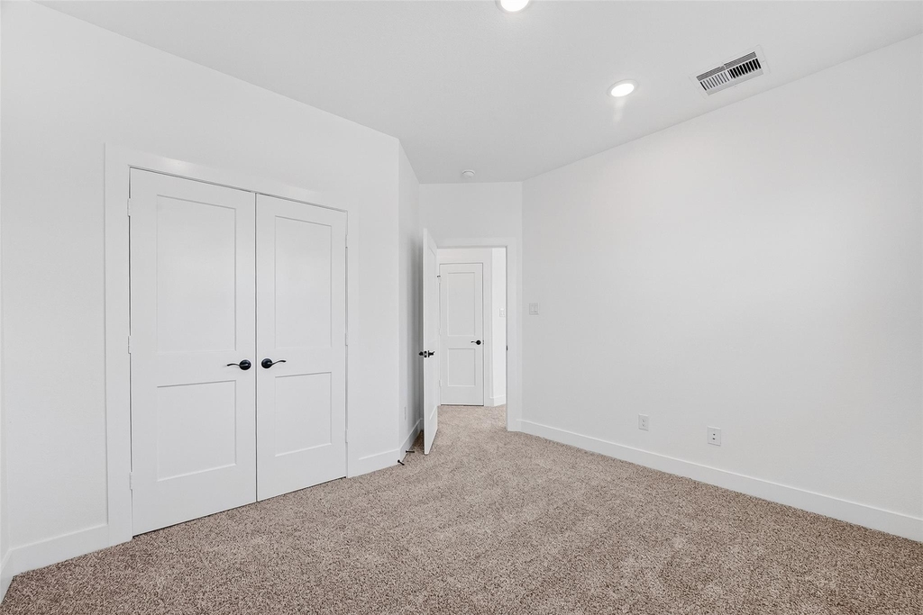 24011 Breezy Bank Trail - Photo 31