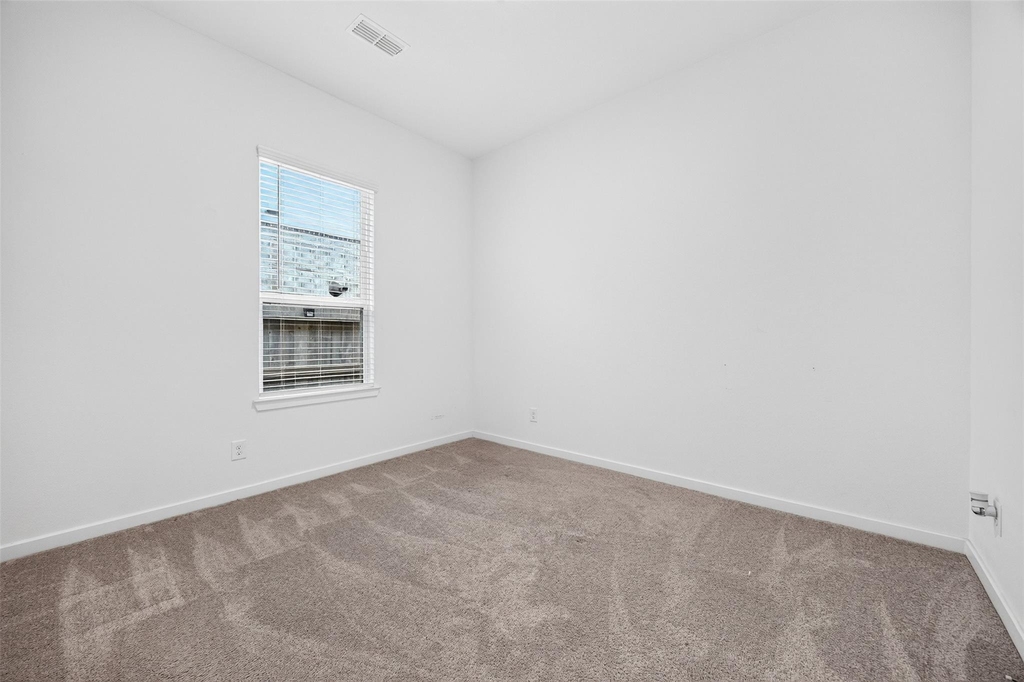 21622 Laggan Cliff Lane - Photo 34