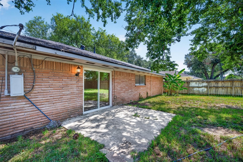7607 Tanager Street - Photo 18