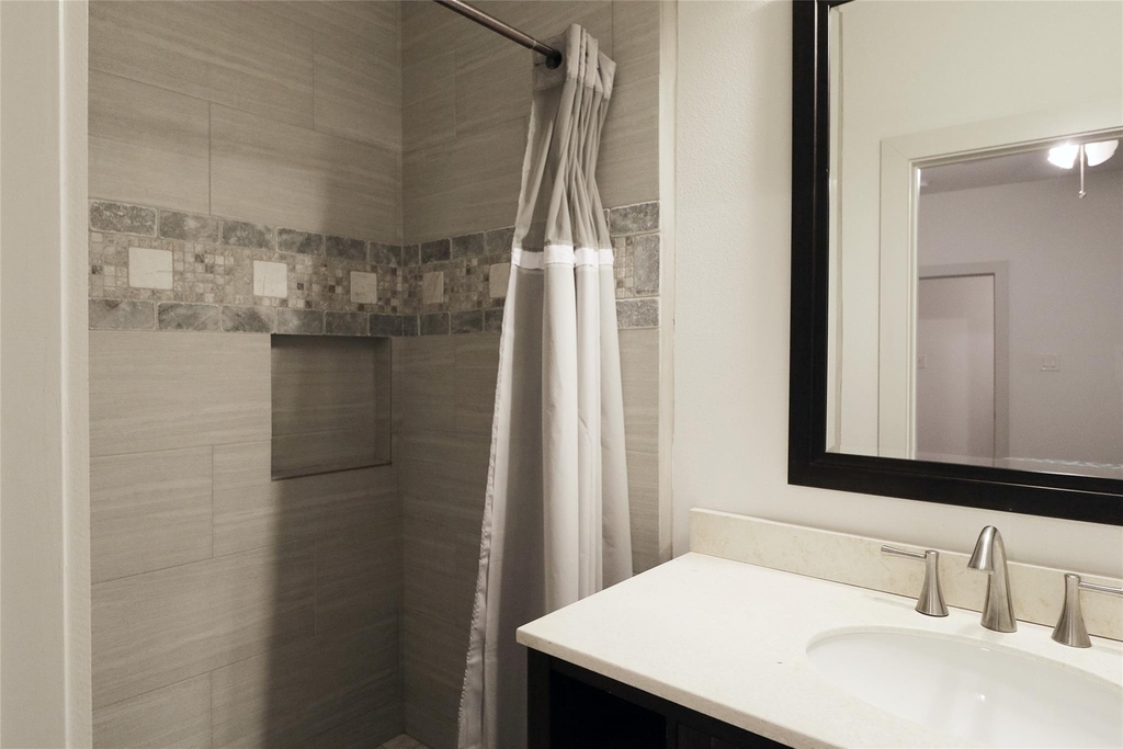 5638 Grape Street - Photo 28