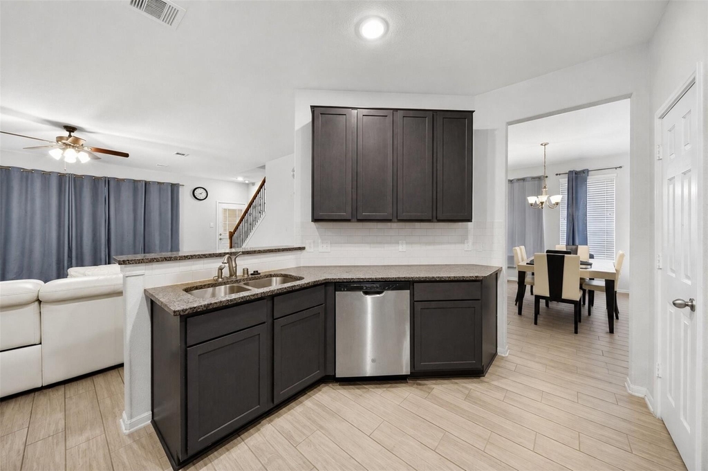 16361 Olive Sparrow Drive - Photo 9
