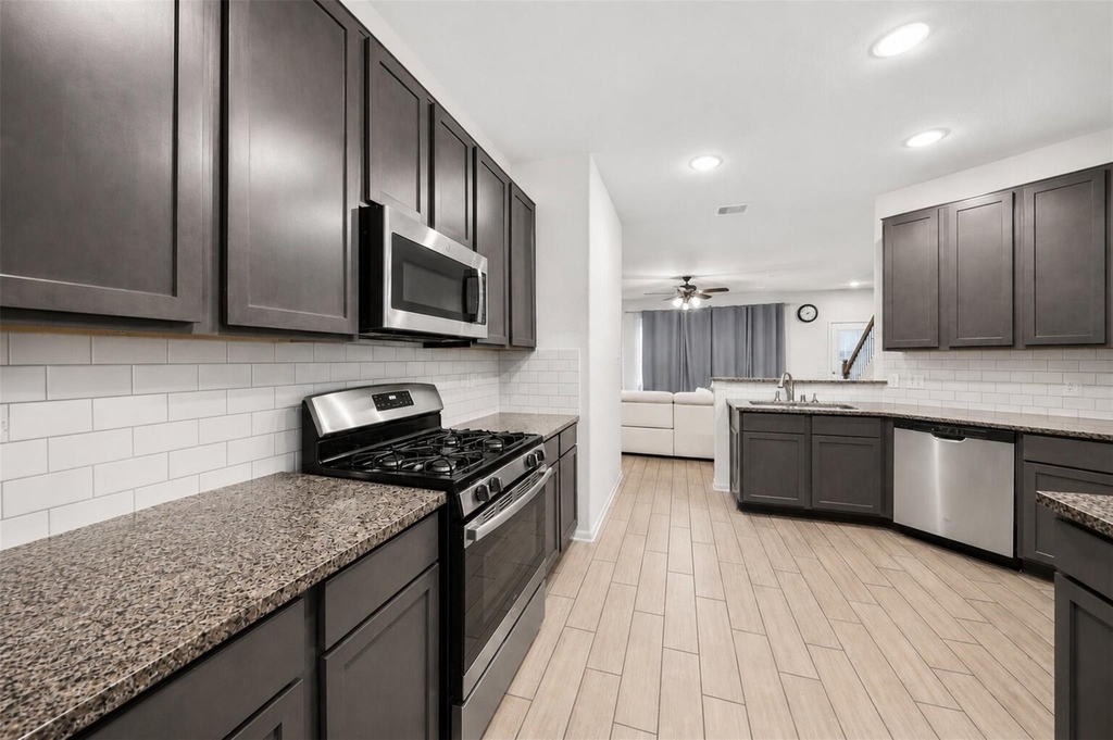 16361 Olive Sparrow Drive - Photo 8