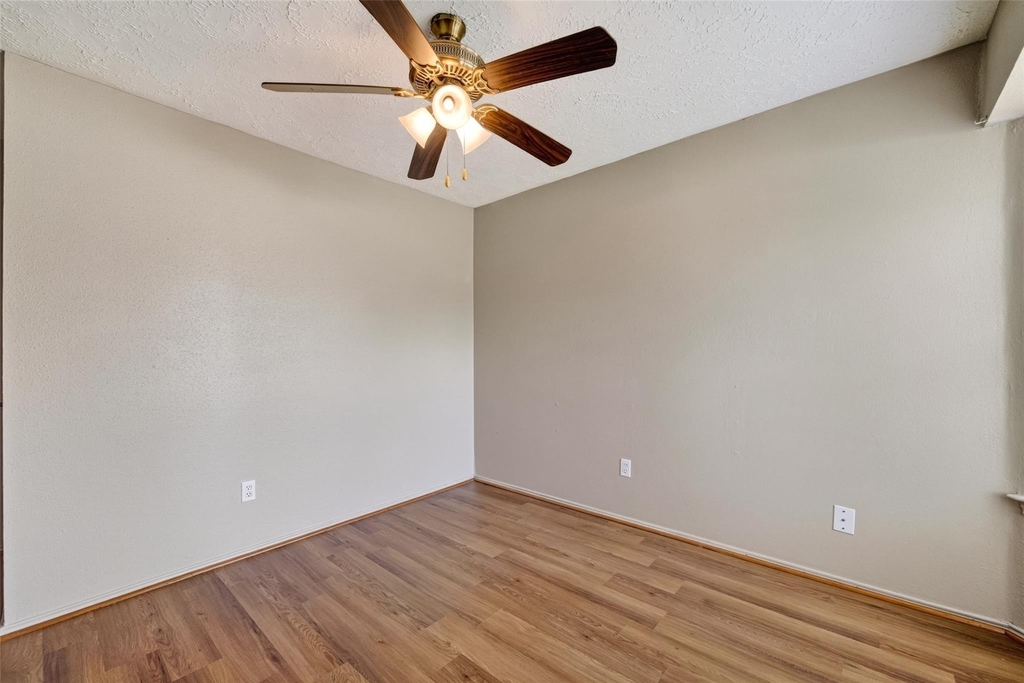 14002 Kathi Lynn Lane - Photo 12