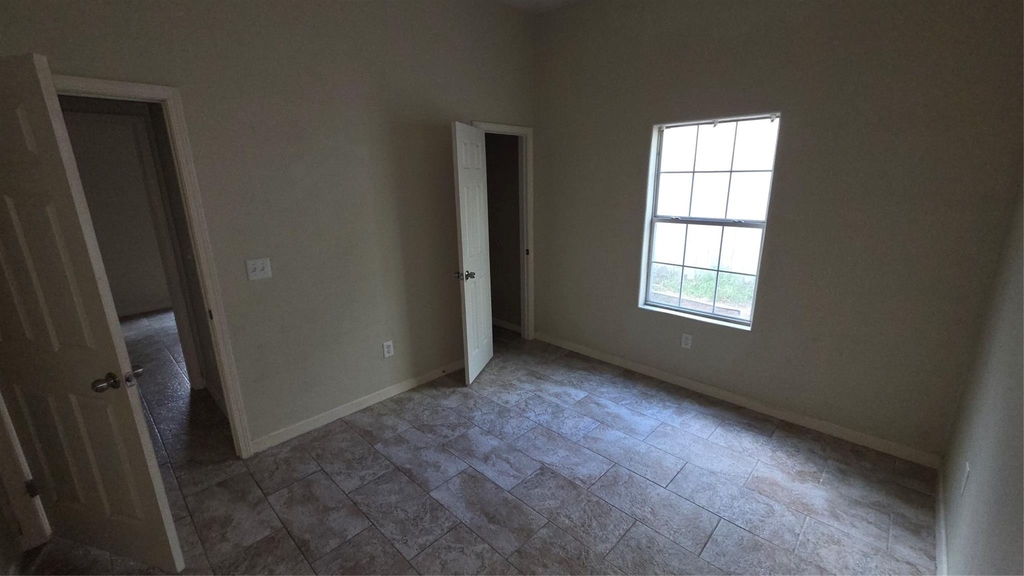3412 Lausanne Avenue - Photo 19