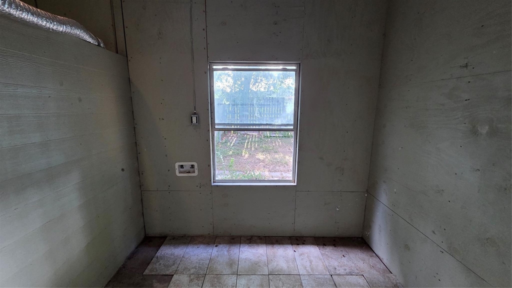 3412 Lausanne Avenue - Photo 5