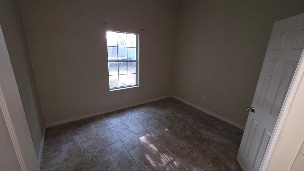 3412 Lausanne Avenue - Photo 16