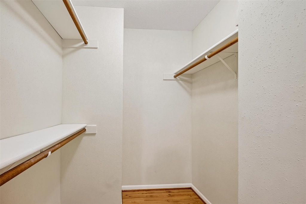8801 Hammerly Blvd - Photo 12