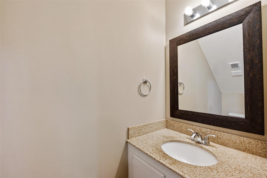 8801 Hammerly Blvd - Photo 5