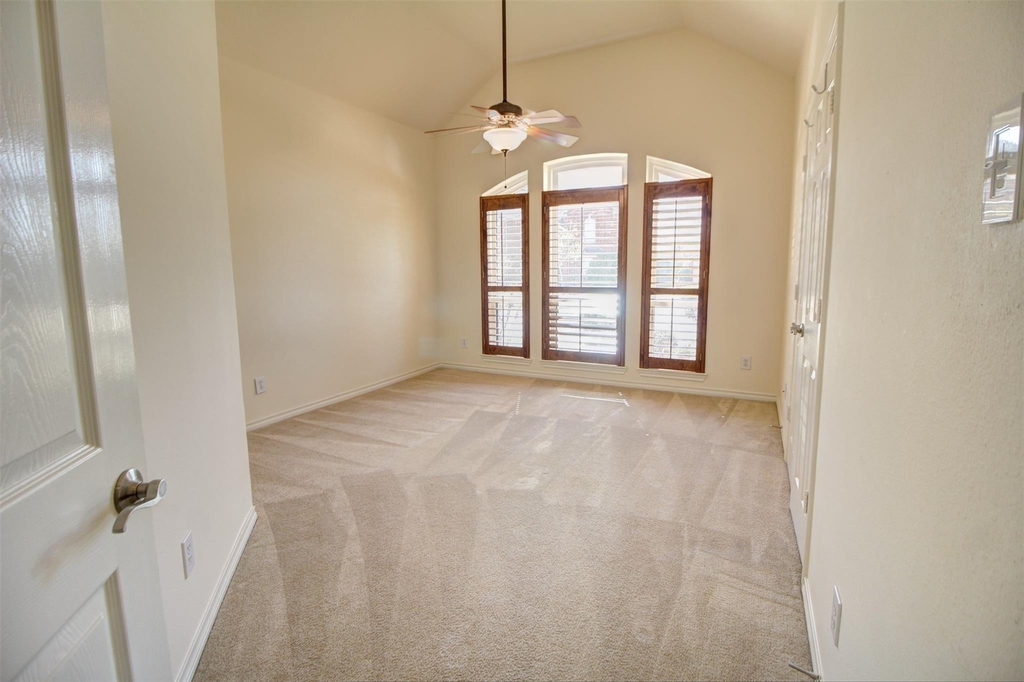 19014 Canyon Frost Drive - Photo 16