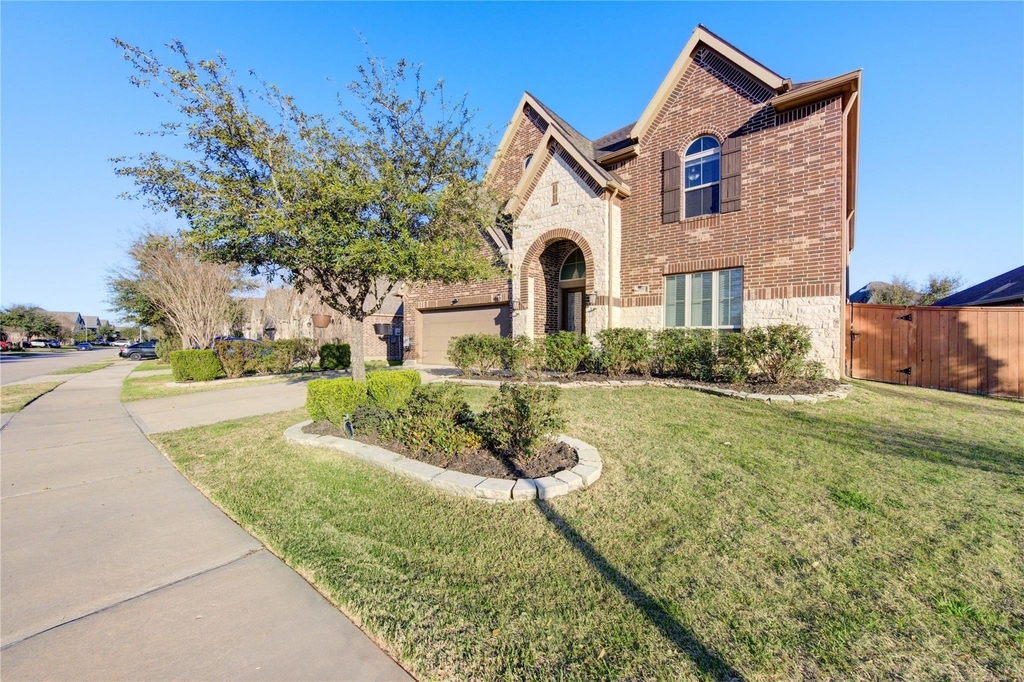 11227 Dunstan Hill Drive - Photo 2