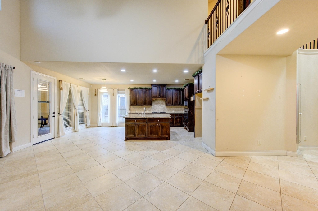 11227 Dunstan Hill Drive - Photo 12